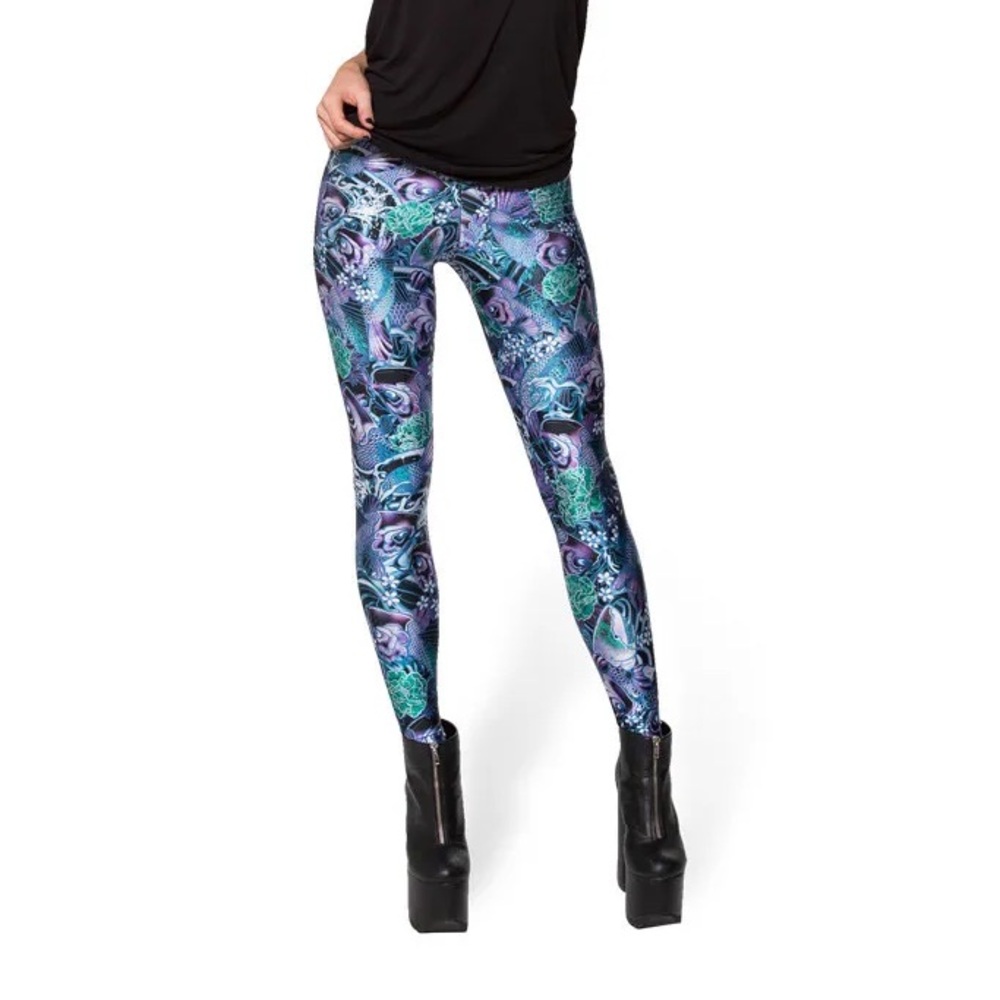 blackmilk KOI PURPLE LEGGINGS size medium